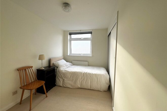 Sunningdale, Southampton, SO45