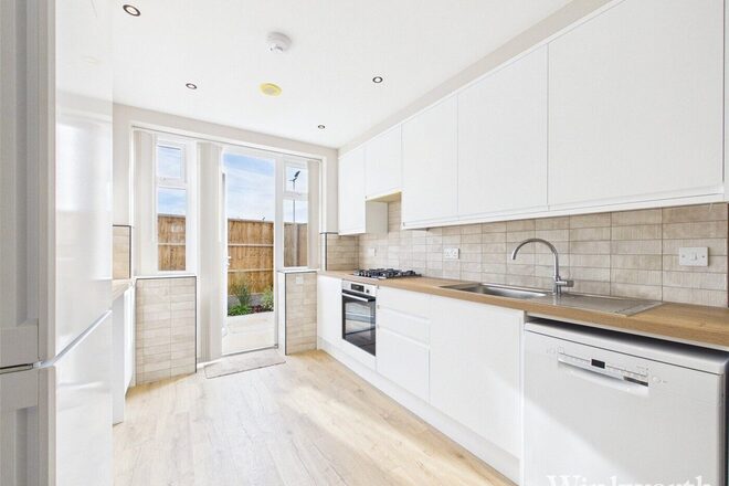Lowfield Road, London, W3