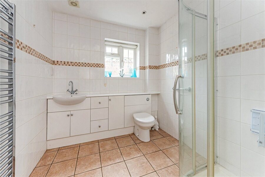 En Suite Shower Room