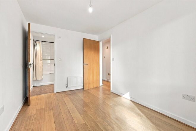 Southwold Road, London, E5