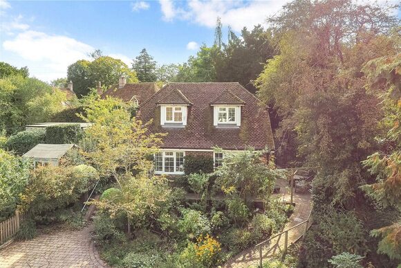 West Street, Petersfield, GU31