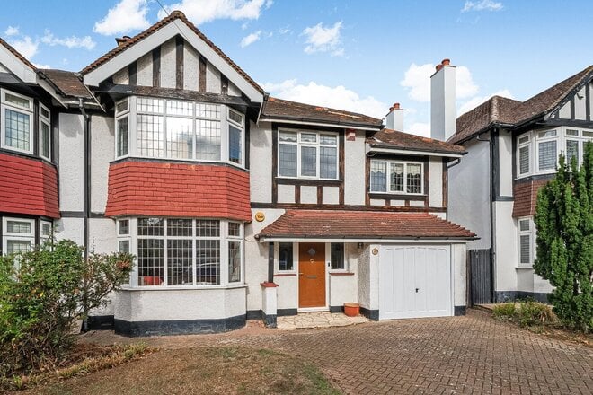 Barnfield Wood Road, Beckenham, BR3