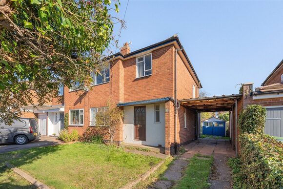 Stirling Avenue, Warwickshire, CV32