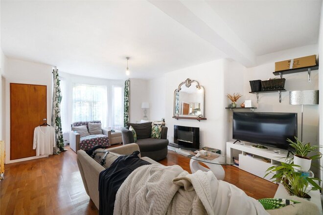 St. John's Grove, London, N19