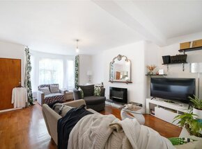 St. John's Grove, London, N19
