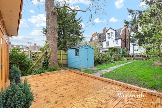 Eversleigh Road, Finchley, N3