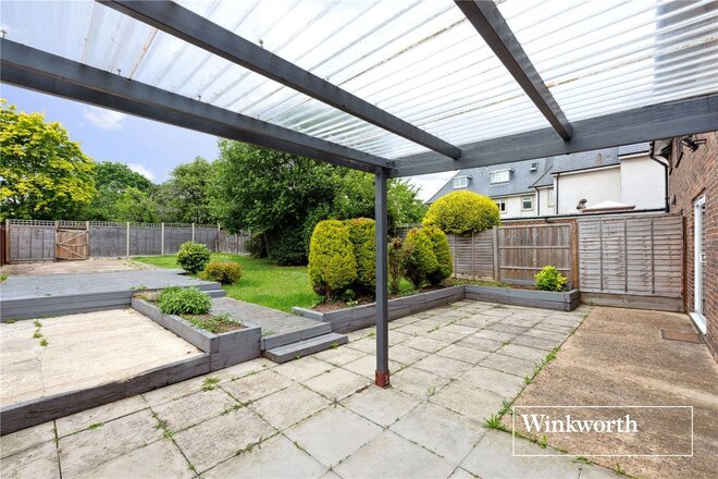 Kingsgate Avenue, London, N3