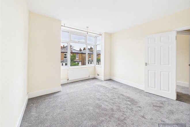 Villiers Road, Kingston upon Thames, KT1