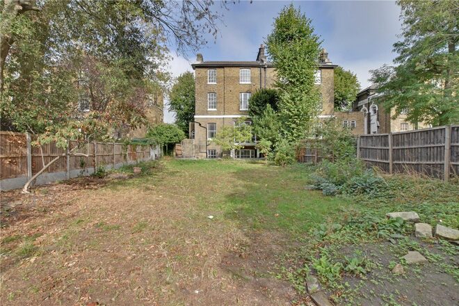 Shooters Hill Road, Blackheath, SE3