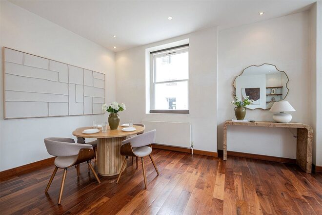 Monmouth Road, London, W2