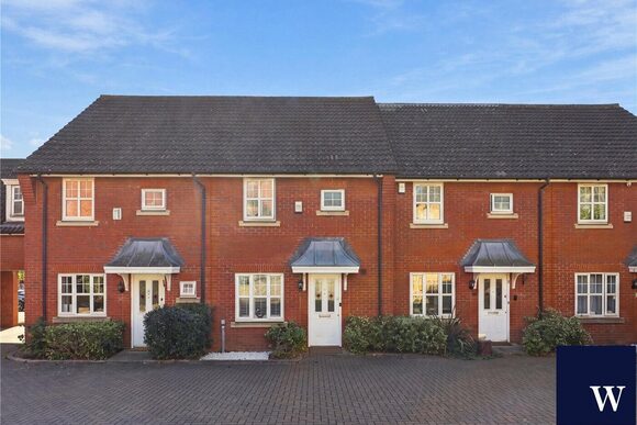 Honiton Gardens, London, NW7