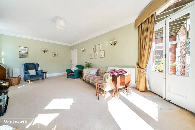 Cliddesden Road, Hampshire, RG21
