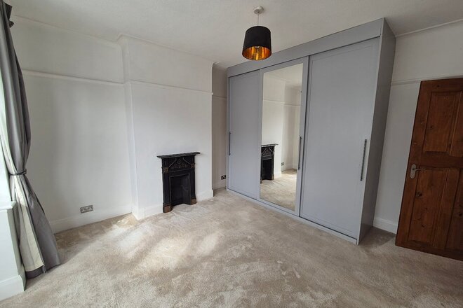Claremont Avenue, New Malden, KT3