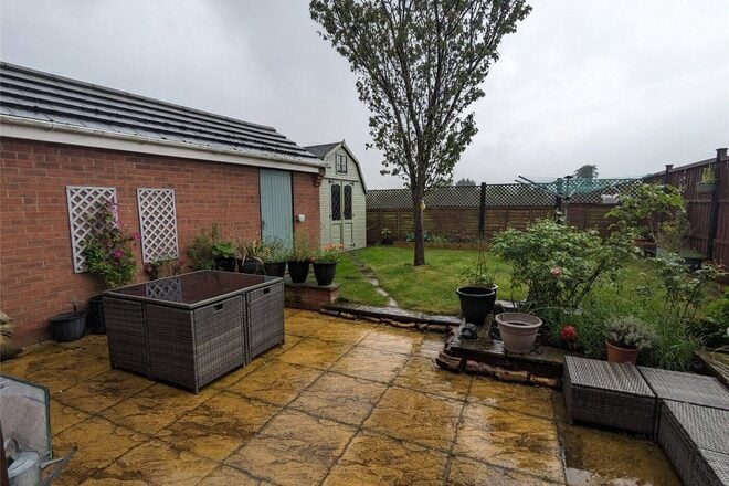 Charlestown, Grantham, NG32
