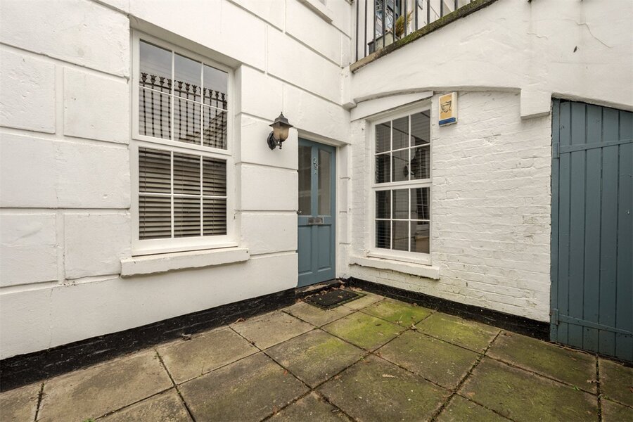 Flat Entrance