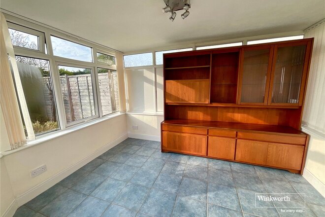 Woodland Way, Highcliffe, BH23