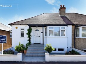 Moreton Road, Worcester Park, KT4