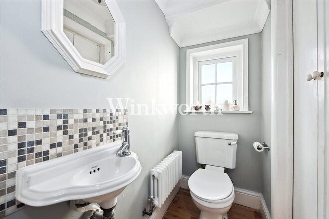 Fox Lane, London, N13