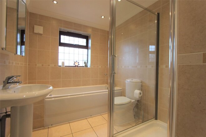 Eastwood Road, Essex, SS6