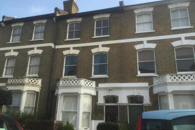 Shaftesbury Road, London, N19