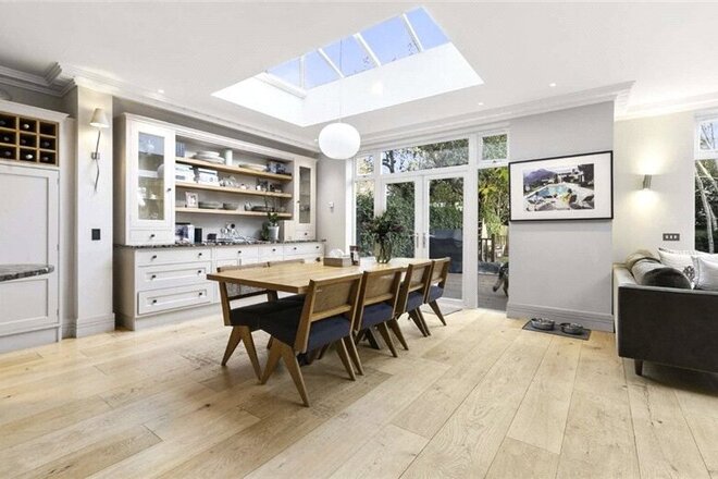Belgrave Road, London, SW13
