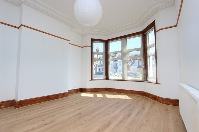 Seaforth Road, Essex, SS0