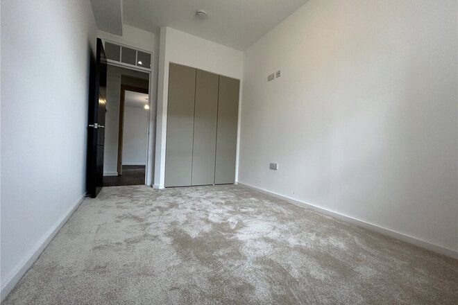 Princess Crescent, London, N4