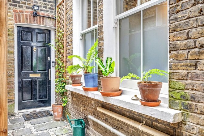 Lordship Lane, East Dulwich, SE22