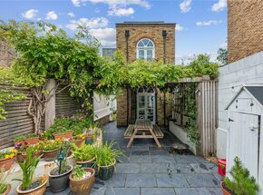 Barbauld Road, London, N16