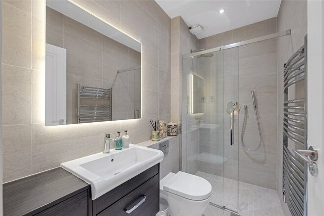 Sarre Road, London, NW2