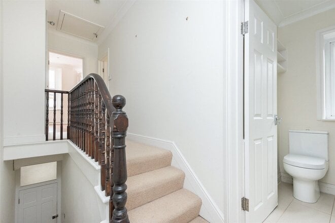 Bathurst Gardens, London, NW10