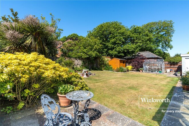 Keswick Road, Dorset, BH5