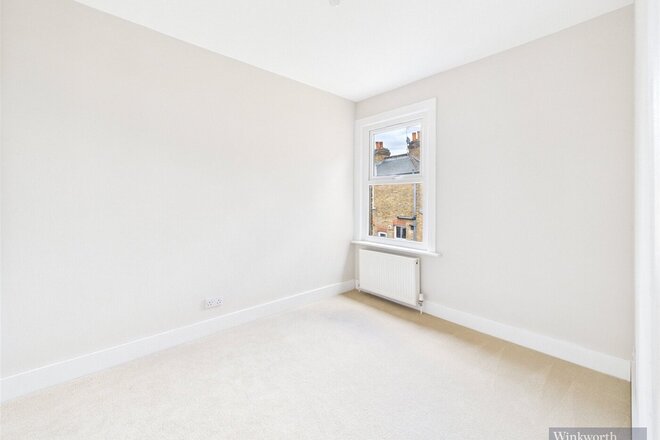 Villiers Road, Kingston upon Thames, KT1