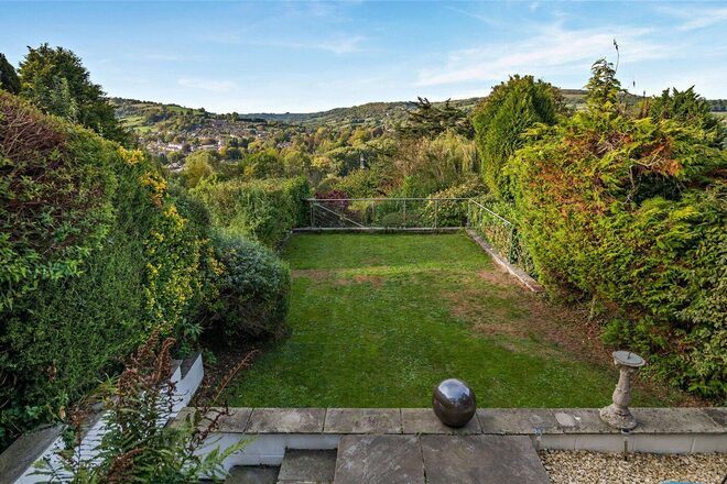 Warminster Road, Bath, BA2