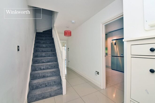 Risley Close, Morden, SM4