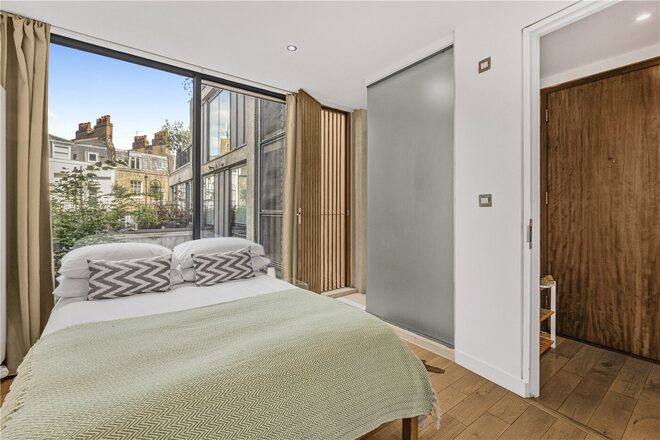 Goswell Road, London, EC1V