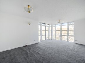 Eleanor Close, London, SE16