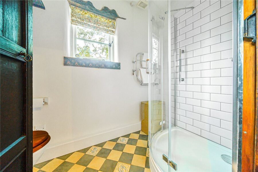 Downstairs Bathroom