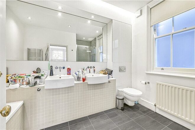 Melville Road, London, SW13
