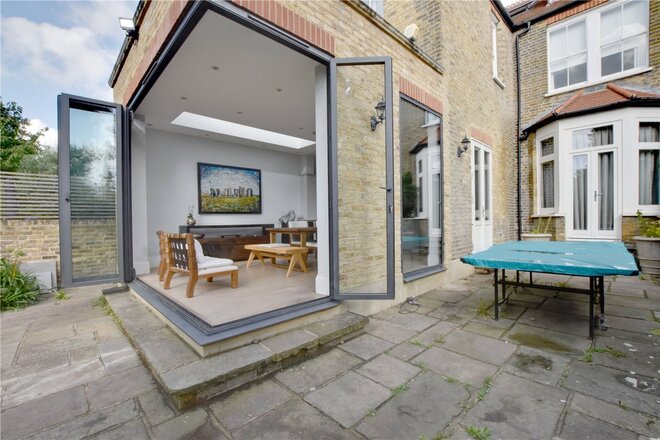 Westcombe Park Road, Blackheath, SE3