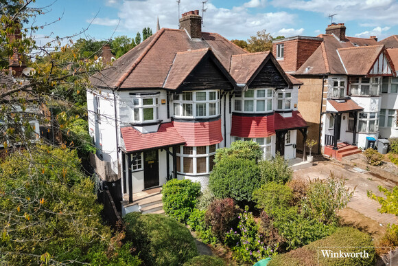 Birchen Grove, London, NW9