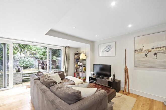 Coningham Road, London, W12