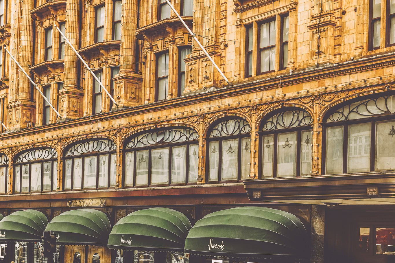 Knightsbridge - mid image
