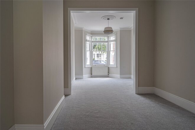 Hydethorpe Road, London, SW12