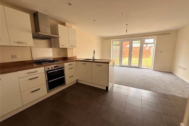 Cutforth Way, Hampshire, SO51