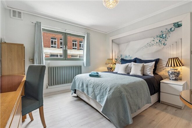 Fulham Road, London, SW10