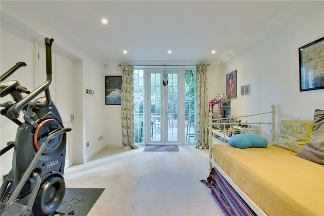 Heathway, Blackheath, SE3