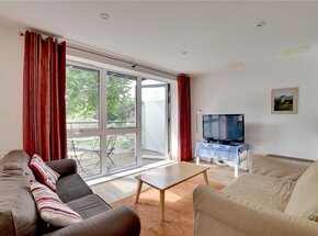 William Court, Greenwich, SE10