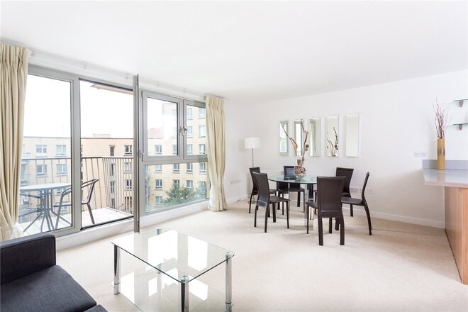 Carronade Court, London, N7