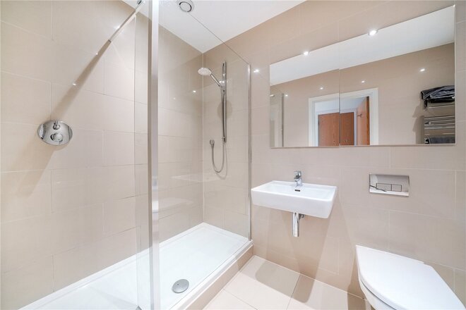 Coombe Lane, London, SW20